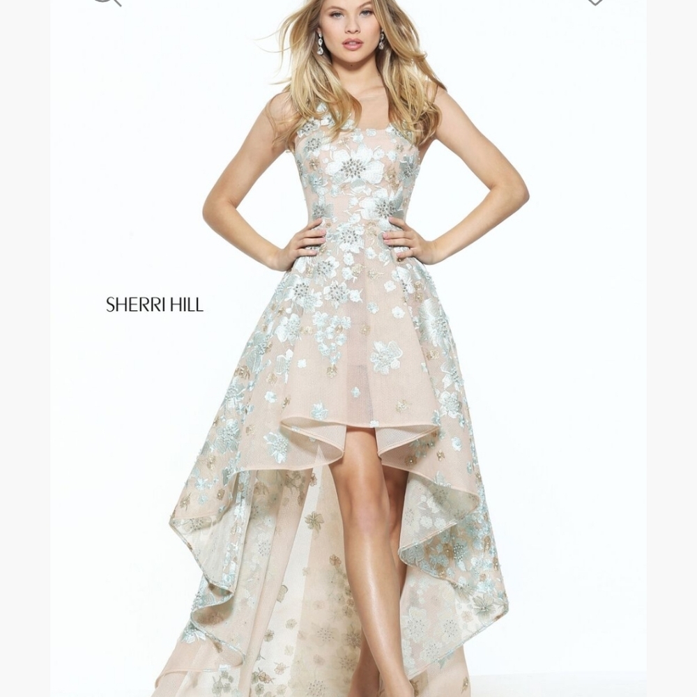 Sherri hill prom dress